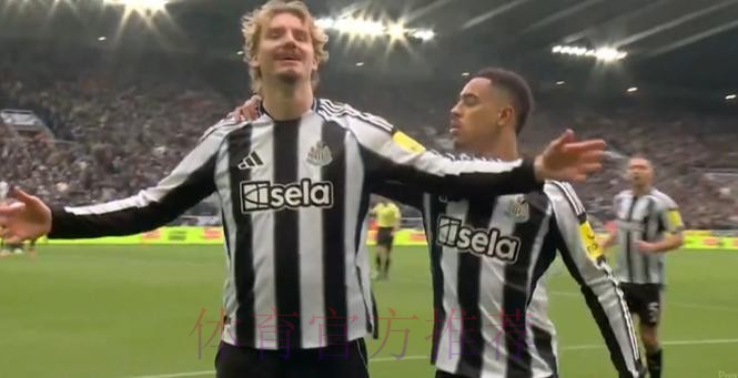 纽卡梦幻开局!沃尔特马德闪击,破21天球荒,蓝军防线遭炮轰 纽卡梦幻开局!沃尔特马德闪击,破21天球荒,蓝军防线遭炮轰